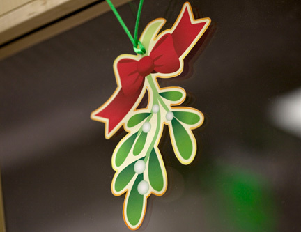 paper-mistle-toe-christmas-printable-photo-432x333-fs-017.jpg